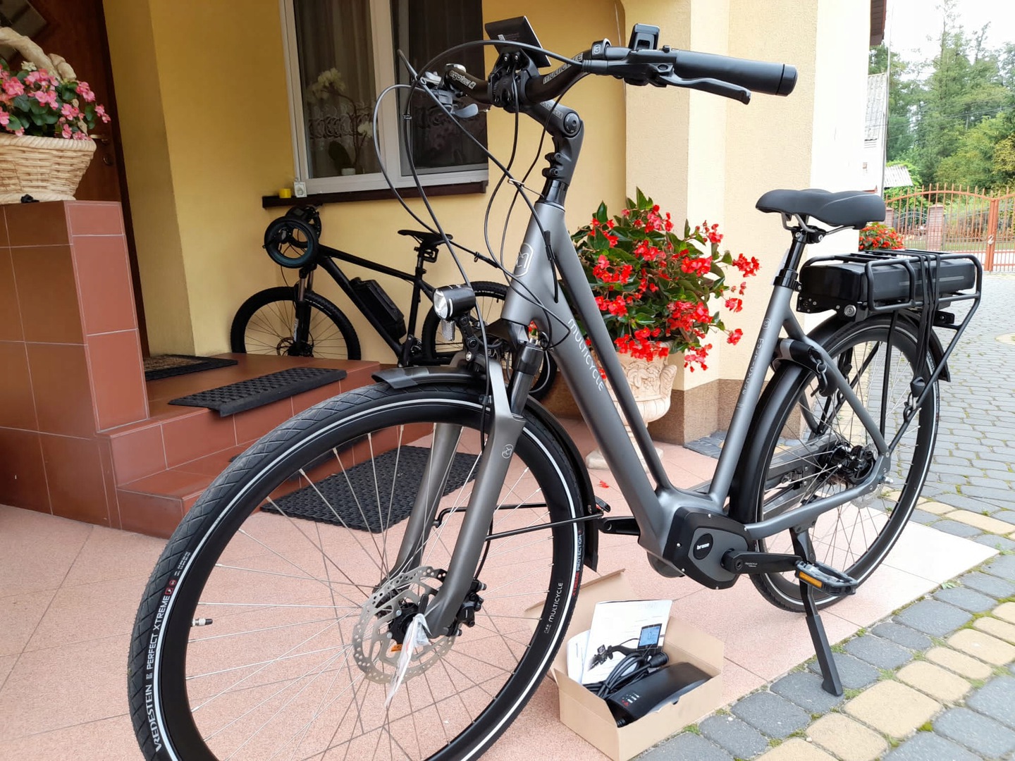 ROWER-ELEKTRYCZNY-MULTICYCLE-VOYAGE-ALFINE-1km-prz-Waga-25-kg